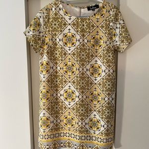 Lulus shift dress